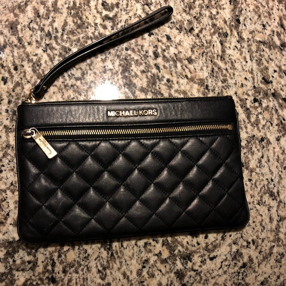 Michael Kors Wristlet